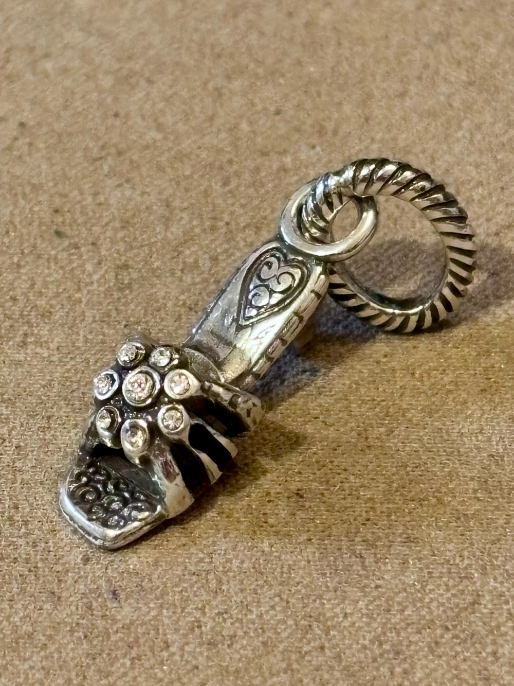 🆕Listing 🆕 Brighton High Heel Crystal charm Silver sandal Clear crystals Retired